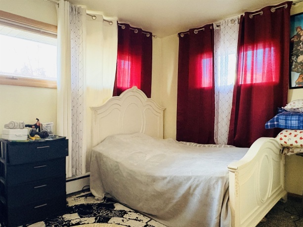 908 Woodland, ROCKFORD, Illinois 61108, 3 Bedrooms Bedrooms, ,1 BathroomBathrooms,House,For Sale,Woodland,202602701