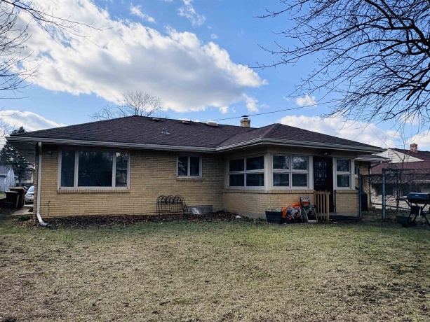 908 Woodland, ROCKFORD, Illinois 61108, 3 Bedrooms Bedrooms, ,1 BathroomBathrooms,House,For Sale,Woodland,202602701