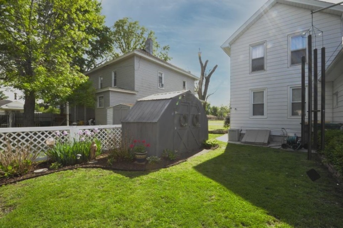 215 Wasson, Streator, Illinois 61364, 4 Bedrooms Bedrooms, ,1 BathroomBathrooms,House,For Sale,Wasson,202602841