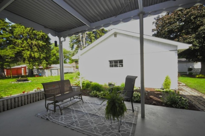 215 Wasson, Streator, Illinois 61364, 4 Bedrooms Bedrooms, ,1 BathroomBathrooms,House,For Sale,Wasson,202602841