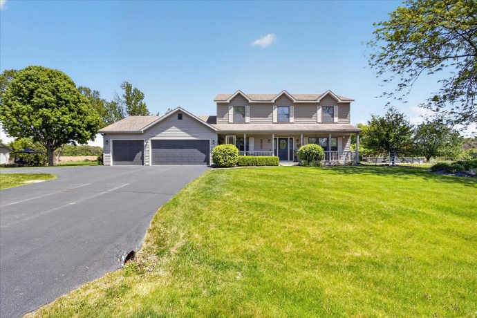 12117 Whispering Winds, ROSCOE, Illinois 61073, 4 Bedrooms Bedrooms, ,3 BathroomsBathrooms,House,For Sale,Whispering Winds,202602842