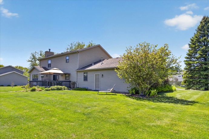 12117 Whispering Winds, ROSCOE, Illinois 61073, 4 Bedrooms Bedrooms, ,3 BathroomsBathrooms,House,For Sale,Whispering Winds,202602842