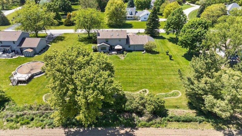 12117 Whispering Winds, ROSCOE, Illinois 61073, 4 Bedrooms Bedrooms, ,3 BathroomsBathrooms,House,For Sale,Whispering Winds,202602842