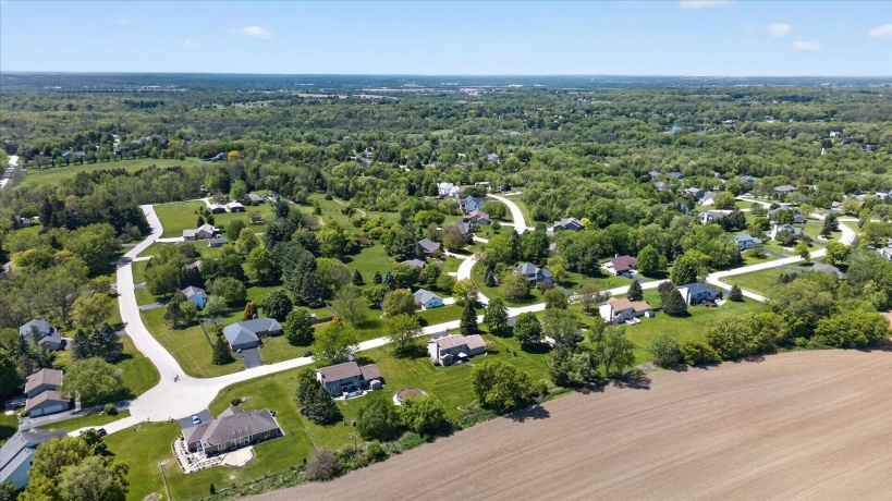 12117 Whispering Winds, ROSCOE, Illinois 61073, 4 Bedrooms Bedrooms, ,3 BathroomsBathrooms,House,For Sale,Whispering Winds,202602842