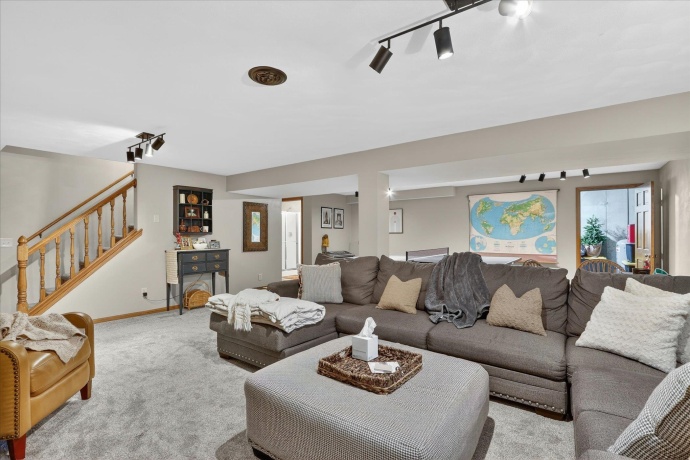 12117 Whispering Winds, ROSCOE, Illinois 61073, 4 Bedrooms Bedrooms, ,3 BathroomsBathrooms,House,For Sale,Whispering Winds,202602842