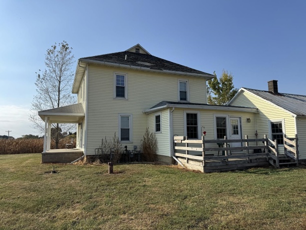 27375 IL Rt 40, Chadwick, Illinois 61014, 4 Bedrooms Bedrooms, ,2 BathroomsBathrooms,House,For Sale,IL Rt 40,202507302