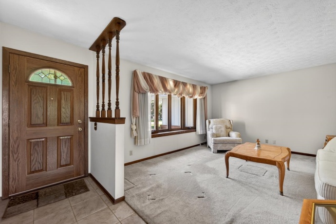7249 Robinswood, ROCKFORD, Illinois 61114, 3 Bedrooms Bedrooms, ,1 BathroomBathrooms,House,For Sale,Robinswood,202602847