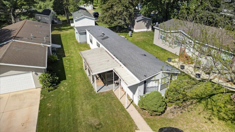 501 Lindenwood, BELVIDERE, Illinois 61008, 2 Bedrooms Bedrooms, ,2 BathroomsBathrooms,House,For Sale,Lindenwood,202602852