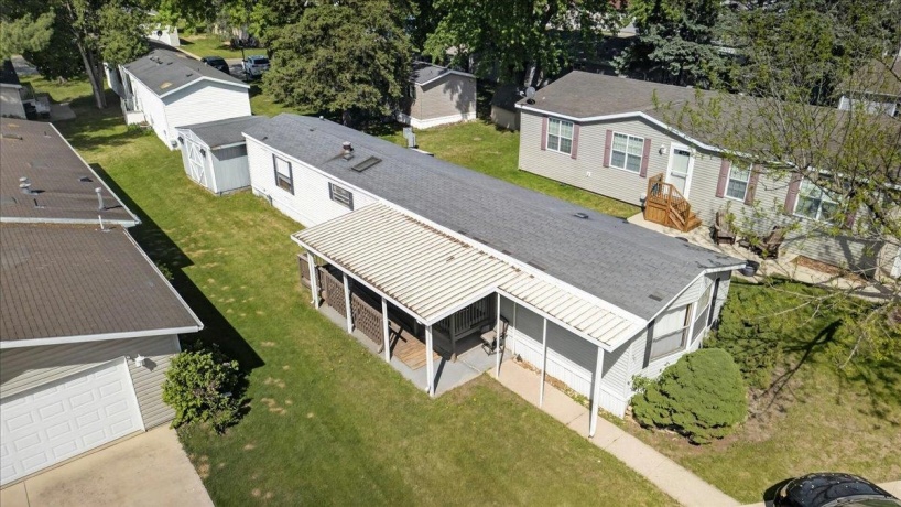 501 Lindenwood, BELVIDERE, Illinois 61008, 2 Bedrooms Bedrooms, ,2 BathroomsBathrooms,House,For Sale,Lindenwood,202602852