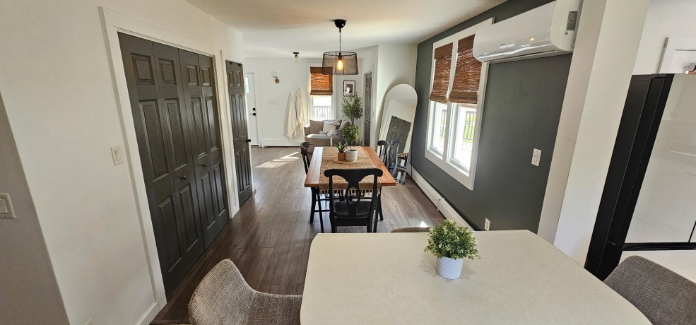 133 Washington, ELIZABETH, Illinois 61028, 3 Bedrooms Bedrooms, ,1 BathroomBathrooms,House,For Sale,Washington,202602853