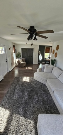 133 Washington, ELIZABETH, Illinois 61028, 3 Bedrooms Bedrooms, ,1 BathroomBathrooms,House,For Sale,Washington,202602853