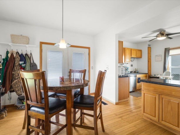 131 8th, SOUTH BELOIT, Illinois 61080, 2 Bedrooms Bedrooms, ,1 BathroomBathrooms,House,For Sale,8th,202602857