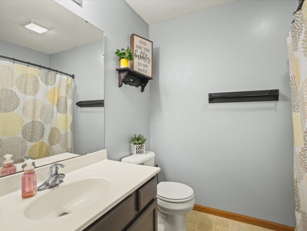 302 Picadilly, POPLAR GROVE, Illinois 61065, 3 Bedrooms Bedrooms, ,2 BathroomsBathrooms,House,For Sale,Picadilly,202602859