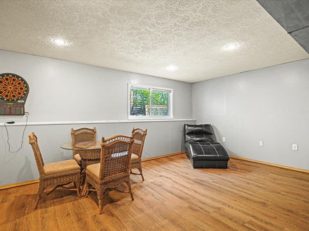302 Picadilly, POPLAR GROVE, Illinois 61065, 3 Bedrooms Bedrooms, ,2 BathroomsBathrooms,House,For Sale,Picadilly,202602859