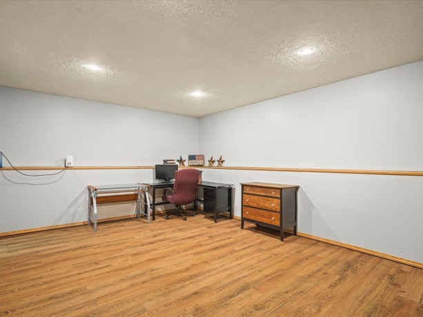 302 Picadilly, POPLAR GROVE, Illinois 61065, 3 Bedrooms Bedrooms, ,2 BathroomsBathrooms,House,For Sale,Picadilly,202602859