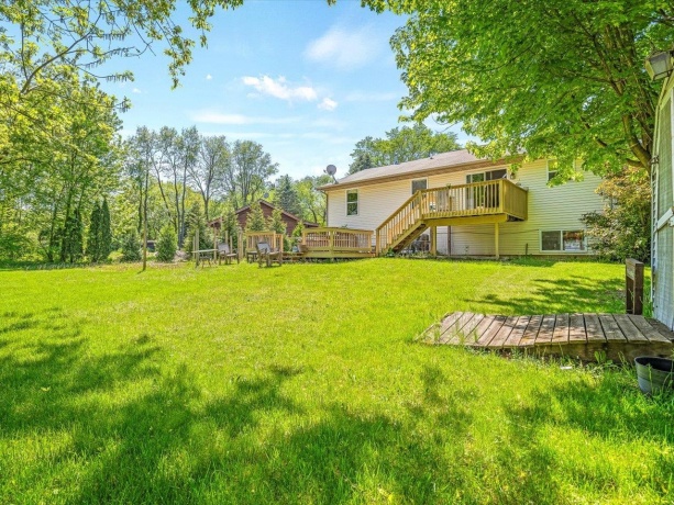 302 Picadilly, POPLAR GROVE, Illinois 61065, 3 Bedrooms Bedrooms, ,2 BathroomsBathrooms,House,For Sale,Picadilly,202602859