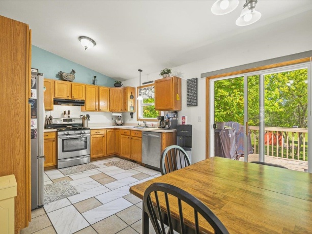 302 Picadilly, POPLAR GROVE, Illinois 61065, 3 Bedrooms Bedrooms, ,2 BathroomsBathrooms,House,For Sale,Picadilly,202602859