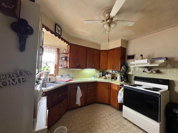 626 4TH, SAVANNA, Illinois 61074, 2 Bedrooms Bedrooms, ,2 BathroomsBathrooms,House,For Sale,4TH,202602860