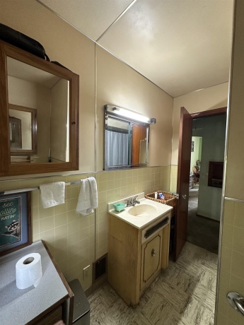 626 4TH, SAVANNA, Illinois 61074, 2 Bedrooms Bedrooms, ,2 BathroomsBathrooms,House,For Sale,4TH,202602860