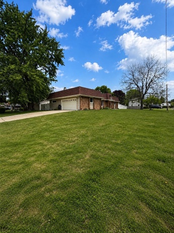 5412 Regency, ROCKFORD, Illinois 61114, 4 Bedrooms Bedrooms, ,2 BathroomsBathrooms,House,For Sale,Regency,202602861