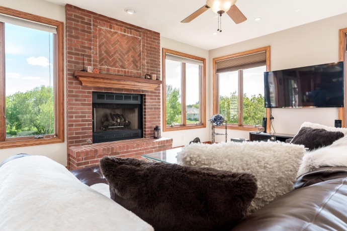 12807 Skyline, ROSCOE, Illinois 61073, 5 Bedrooms Bedrooms, ,3 BathroomsBathrooms,House,For Sale,Skyline,202602862