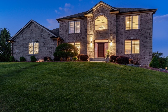 12807 Skyline, ROSCOE, Illinois 61073, 5 Bedrooms Bedrooms, ,3 BathroomsBathrooms,House,For Sale,Skyline,202602862