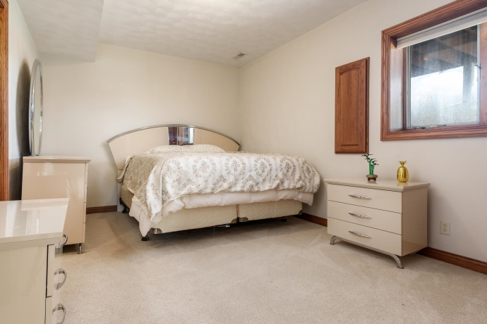 12807 Skyline, ROSCOE, Illinois 61073, 5 Bedrooms Bedrooms, ,3 BathroomsBathrooms,House,For Sale,Skyline,202602862