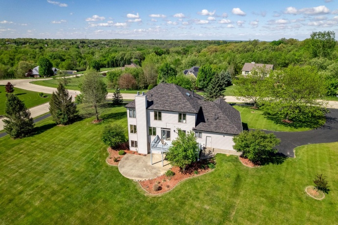 12807 Skyline, ROSCOE, Illinois 61073, 5 Bedrooms Bedrooms, ,3 BathroomsBathrooms,House,For Sale,Skyline,202602862