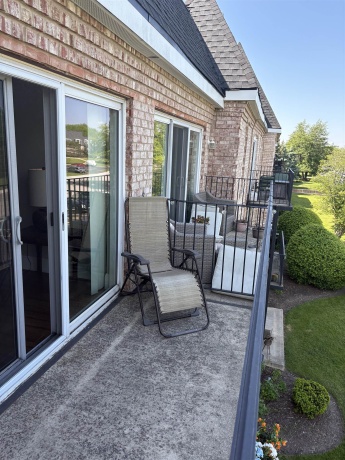 5201 Carriageway, ROLLING MEADOWS, Illinois 60008, 1 Bedroom Bedrooms, ,1 BathroomBathrooms,Condominium,For Sale,Carriageway,202602863