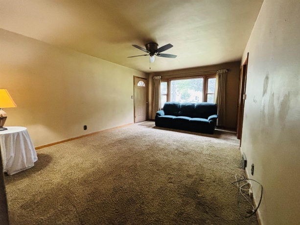 2024 Cumberland, ROCKFORD, Illinois 61103, 2 Bedrooms Bedrooms, ,1 BathroomBathrooms,House,For Sale,Cumberland,202602864
