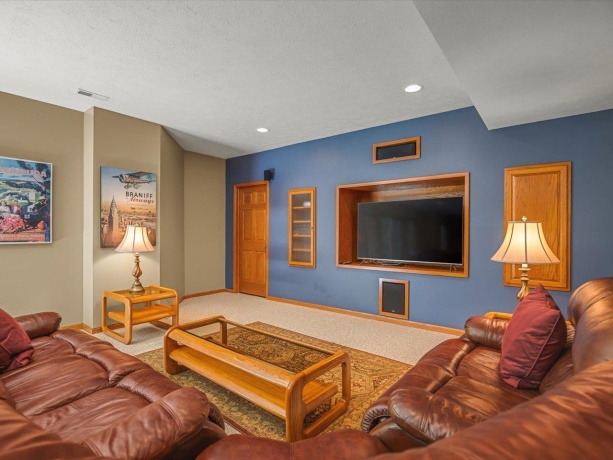 13055 Promontory, ROSCOE, Illinois 61073, 4 Bedrooms Bedrooms, ,4 BathroomsBathrooms,House,For Sale,Promontory,202602867