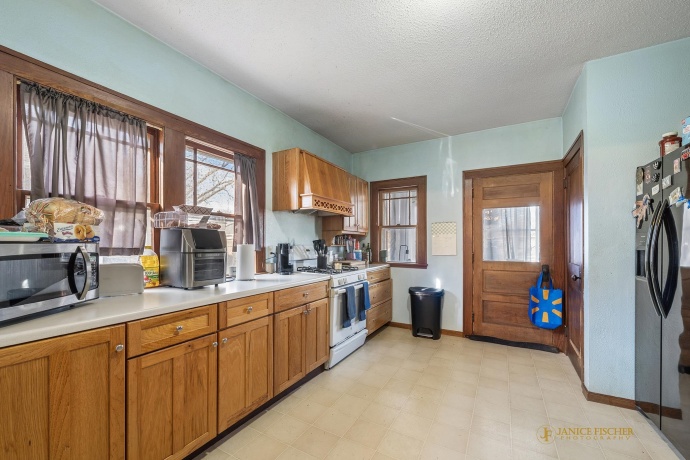 522 Rome, ROCKFORD, Illinois 61107, 2 Bedrooms Bedrooms, ,2 BathroomsBathrooms,House,For Sale,Rome,202601404
