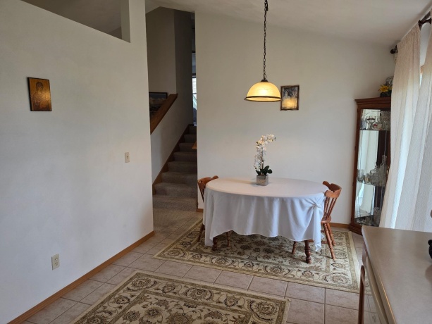 3809 Biltmore Chase, ROCKFORD, Illinois 61109, 3 Bedrooms Bedrooms, ,1 BathroomBathrooms,House,For Sale,Biltmore Chase,202602871
