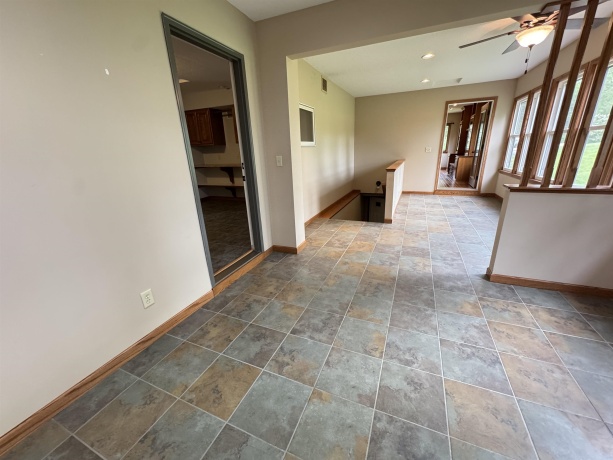 25303 Spring Valley, SHANNON, Illinois 61078, 3 Bedrooms Bedrooms, ,2 BathroomsBathrooms,House,For Sale,Spring Valley,202602873