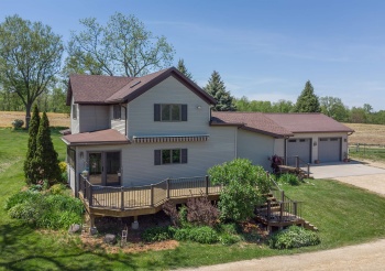 25303 Spring Valley, SHANNON, Illinois 61078, 3 Bedrooms Bedrooms, ,2 BathroomsBathrooms,House,For Sale,Spring Valley,202602873
