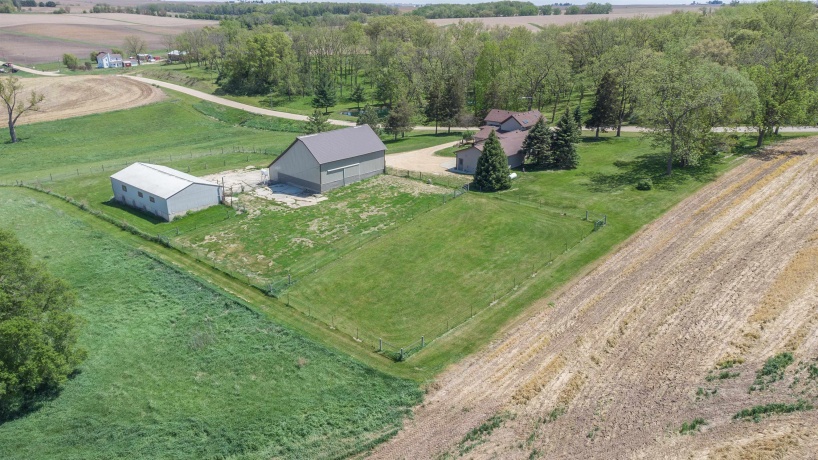25303 Spring Valley, SHANNON, Illinois 61078, 3 Bedrooms Bedrooms, ,2 BathroomsBathrooms,House,For Sale,Spring Valley,202602873
