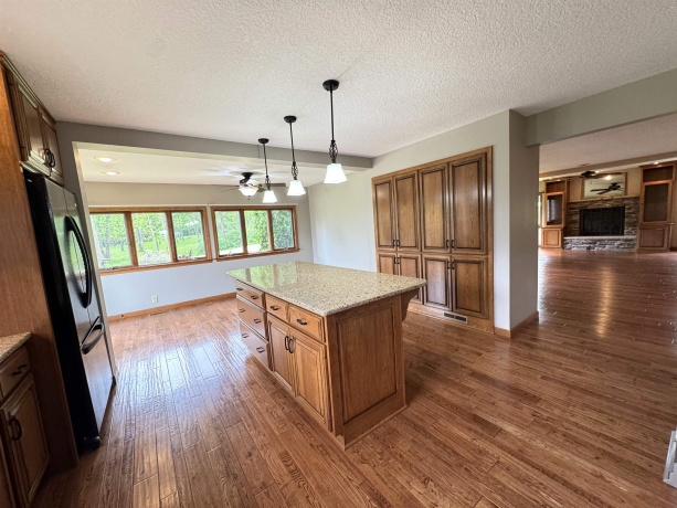 25303 Spring Valley, SHANNON, Illinois 61078, 3 Bedrooms Bedrooms, ,2 BathroomsBathrooms,House,For Sale,Spring Valley,202602873