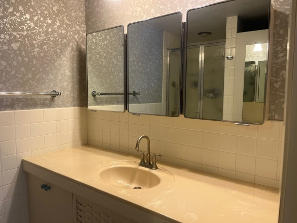 1802 Birchwood Lane #23, ROCKFORD, Illinois 61107, 2 Bedrooms Bedrooms, ,2 BathroomsBathrooms,Condominium,For Sale,Birchwood Lane #23,202601173
