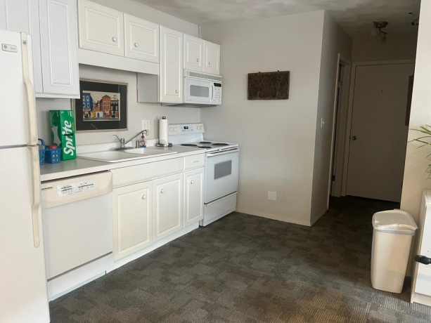 1802 Birchwood Lane #23, ROCKFORD, Illinois 61107, 2 Bedrooms Bedrooms, ,2 BathroomsBathrooms,Condominium,For Sale,Birchwood Lane #23,202601173