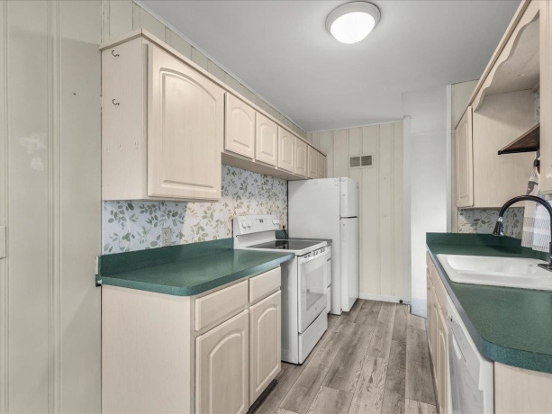 404 9th, OREGON, Illinois 61061, 3 Bedrooms Bedrooms, ,1 BathroomBathrooms,House,For Sale,9th,202602876