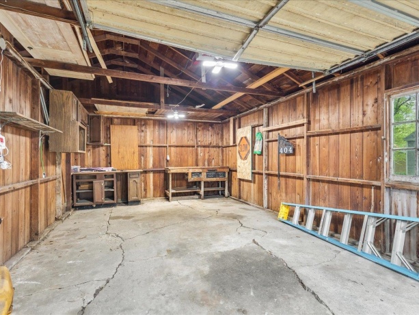 404 9th, OREGON, Illinois 61061, 3 Bedrooms Bedrooms, ,1 BathroomBathrooms,House,For Sale,9th,202602876