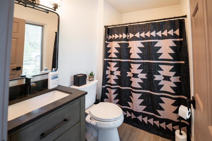 911.5 Melugins Grove, WEST BROOKLYN, Illinois 61378, 4 Bedrooms Bedrooms, ,2 BathroomsBathrooms,House,For Sale,Melugins Grove,202602879