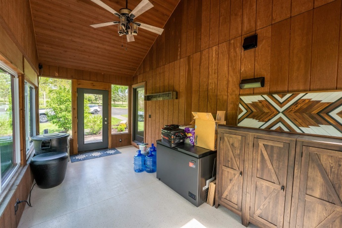 911.5 Melugins Grove, WEST BROOKLYN, Illinois 61378, 4 Bedrooms Bedrooms, ,2 BathroomsBathrooms,House,For Sale,Melugins Grove,202602879
