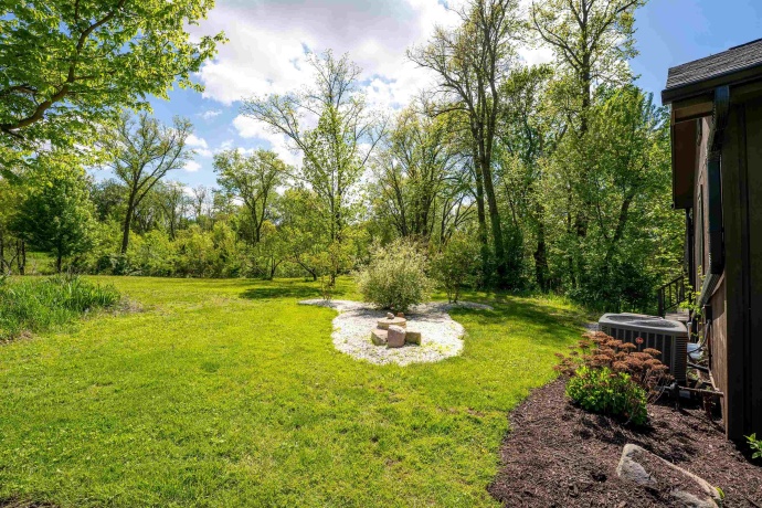 911.5 Melugins Grove, WEST BROOKLYN, Illinois 61378, 4 Bedrooms Bedrooms, ,2 BathroomsBathrooms,House,For Sale,Melugins Grove,202602879