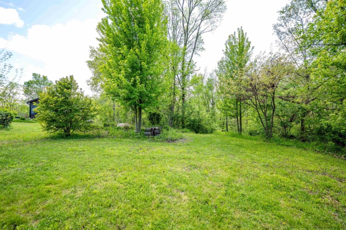 911.5 Melugins Grove, WEST BROOKLYN, Illinois 61378, 4 Bedrooms Bedrooms, ,2 BathroomsBathrooms,House,For Sale,Melugins Grove,202602879