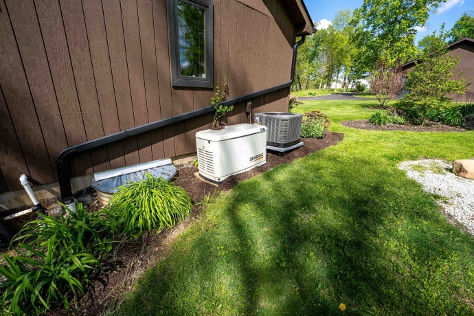 911.5 Melugins Grove, WEST BROOKLYN, Illinois 61378, 4 Bedrooms Bedrooms, ,2 BathroomsBathrooms,House,For Sale,Melugins Grove,202602879