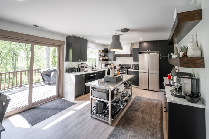 911.5 Melugins Grove, WEST BROOKLYN, Illinois 61378, 4 Bedrooms Bedrooms, ,2 BathroomsBathrooms,House,For Sale,Melugins Grove,202602879