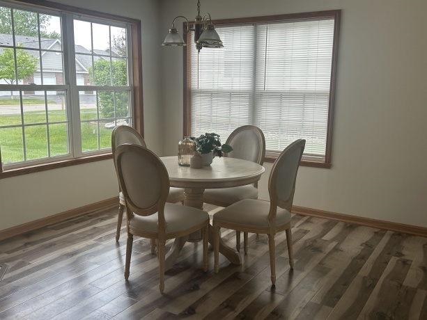 6334 Oak Crest, LOVES PARK, Illinois 61111, 2 Bedrooms Bedrooms, ,2 BathroomsBathrooms,Condominium,For Sale,Oak Crest,202602880