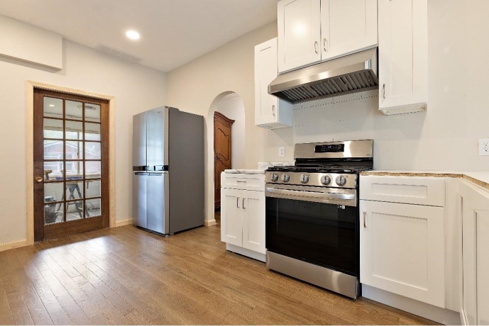 218 LONDON, ROCKFORD, Illinois 61107, 3 Bedrooms Bedrooms, ,1 BathroomBathrooms,House,For Sale,LONDON,202602881