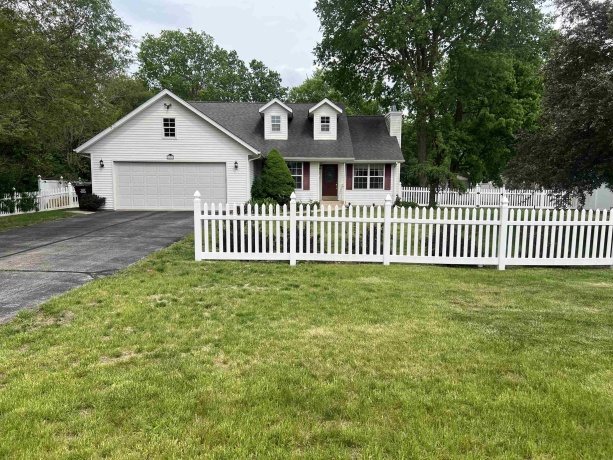 637 NORTH PRAIRIE, ROCKTON, Illinois 61072, 3 Bedrooms Bedrooms, ,2 BathroomsBathrooms,House,For Sale,NORTH PRAIRIE,202602882